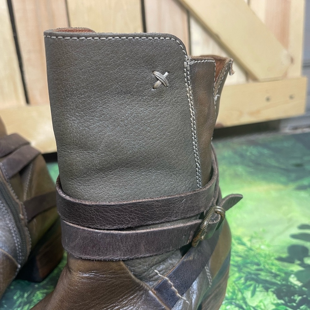 PIKOLINOS Brown Ankle Boots - Picture 5 of 11